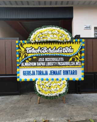 Papan Bunga Duka di Sialangmunggu